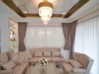 Casa en venta y en alquiler de 5 habitaciones en Bang Saray, Pattaya