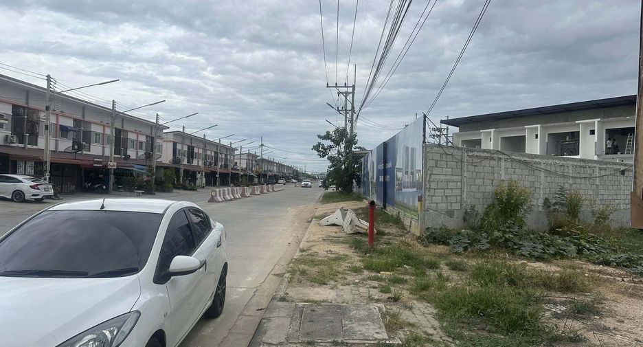 À vendre terrain à Bang Lamung, Chonburi