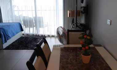 Condo en alquiler de 2 habitaciones en Sattahip, Chonburi