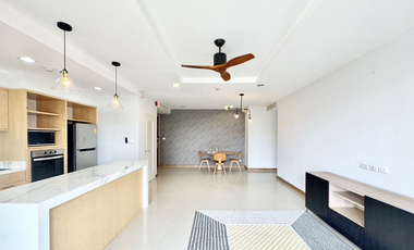 For sale 2 bedrooms condo in Watthana, Bangkok