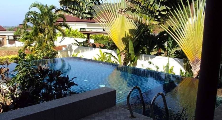 For sale 3 bedrooms villa in Pran Buri, Prachuap Khiri Khan