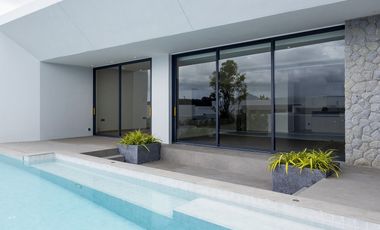 À vendre 3 chambres villa à Thalang, Phuket