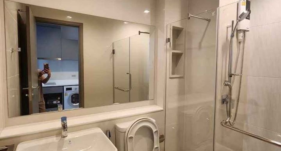 For rent 1 bed condo in Huai Khwang, Bangkok