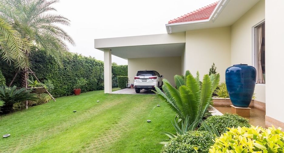 À vendre 3 chambres villa à Hua Hin, Prachuap Khiri Khan