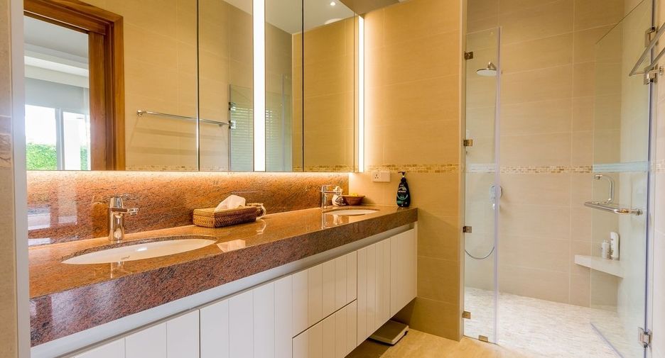 À vendre 3 chambres villa à Hua Hin, Prachuap Khiri Khan