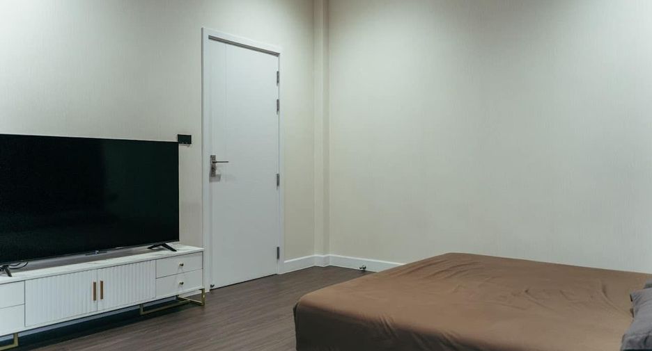 For sale 3 bedrooms house in Sai Mai, Bangkok