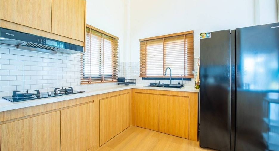 Villa zum Kauf mit 5 Zimmer in Bang Lamung, Chonburi