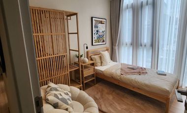 For rent 2 bedrooms condo in Wang Thonglang, Bangkok