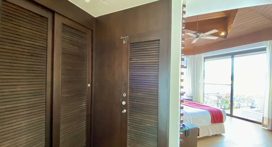 For sale 3 bedrooms villa in Kathu, Phuket