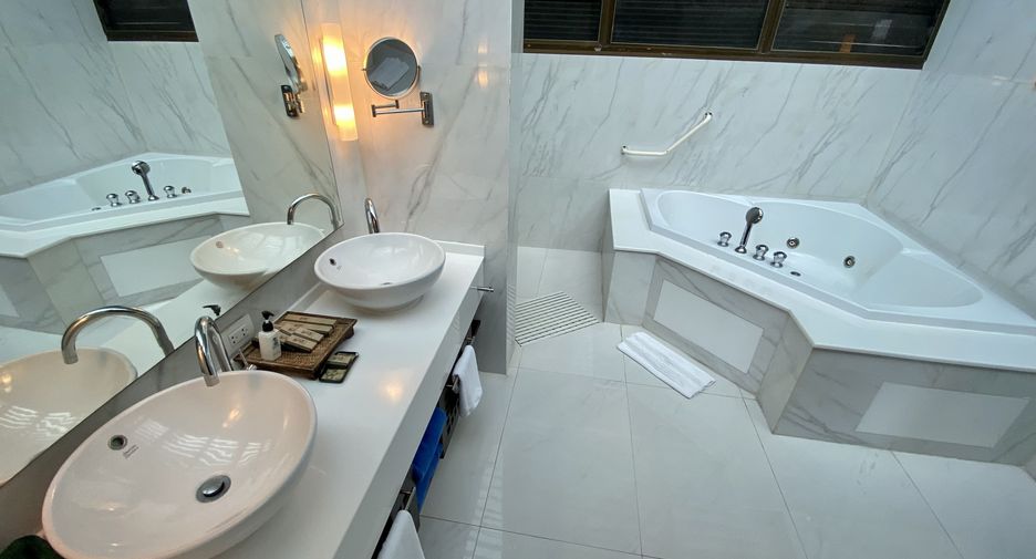 For sale 3 bedrooms villa in Kathu, Phuket