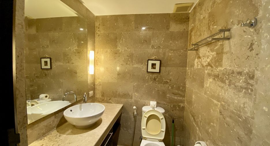 For sale 3 bedrooms villa in Kathu, Phuket