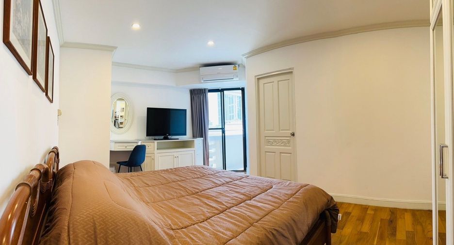 Wohnung zur Miete mit 3 Zimmer in Khlong Toei, Bangkok