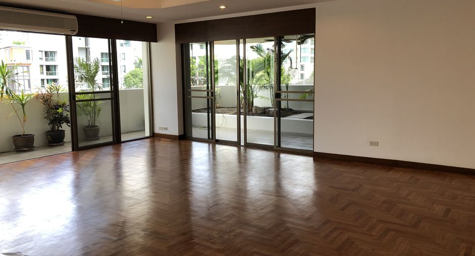Apartment zur Miete mit 3 Zimmer in Watthana, Bangkok
