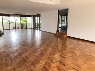 Apartment zur Miete mit 3 Zimmer in Watthana, Bangkok