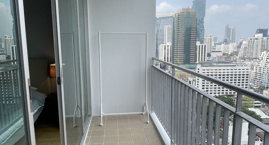 Condo en alquiler de 2 habitaciones en Sathon, Bangkok