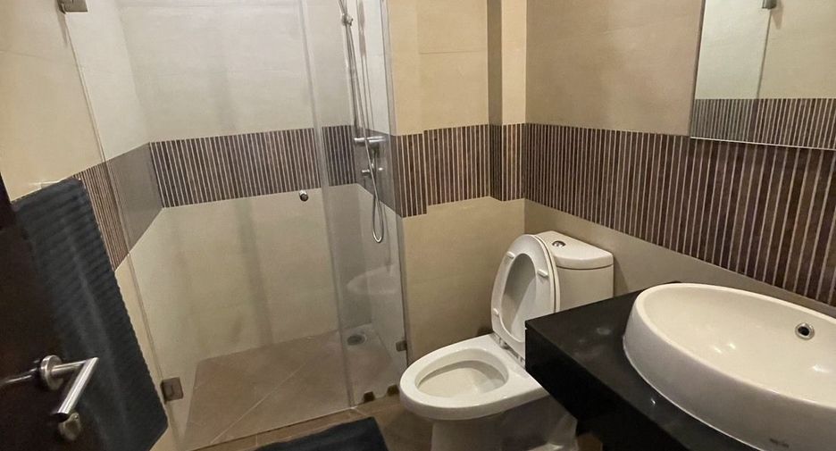 Condo en alquiler de 2 habitaciones en Sathon, Bangkok