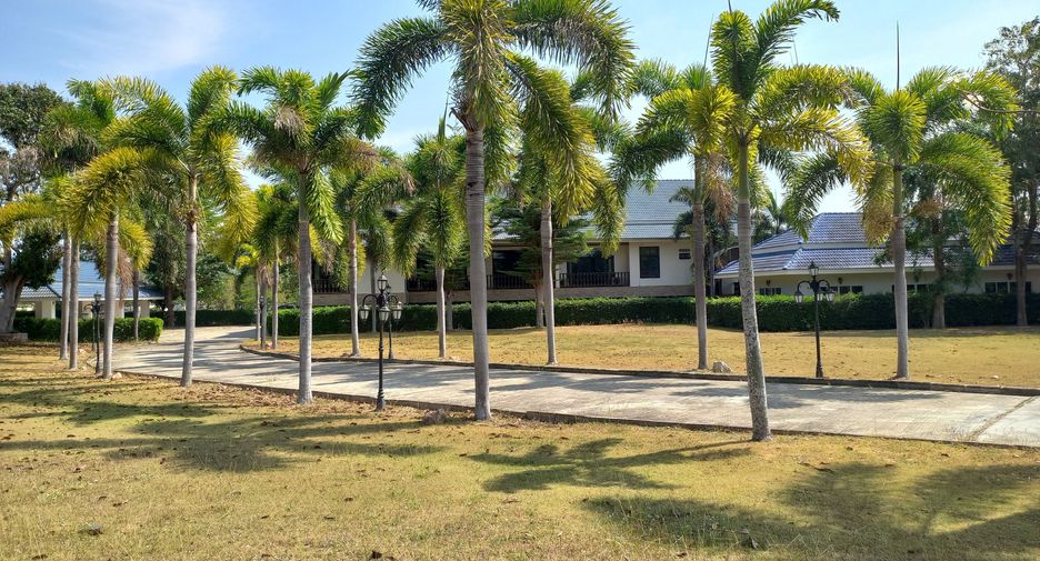 For rent and for sale 8 bedrooms house in Hua Hin, Prachuap Khiri Khan