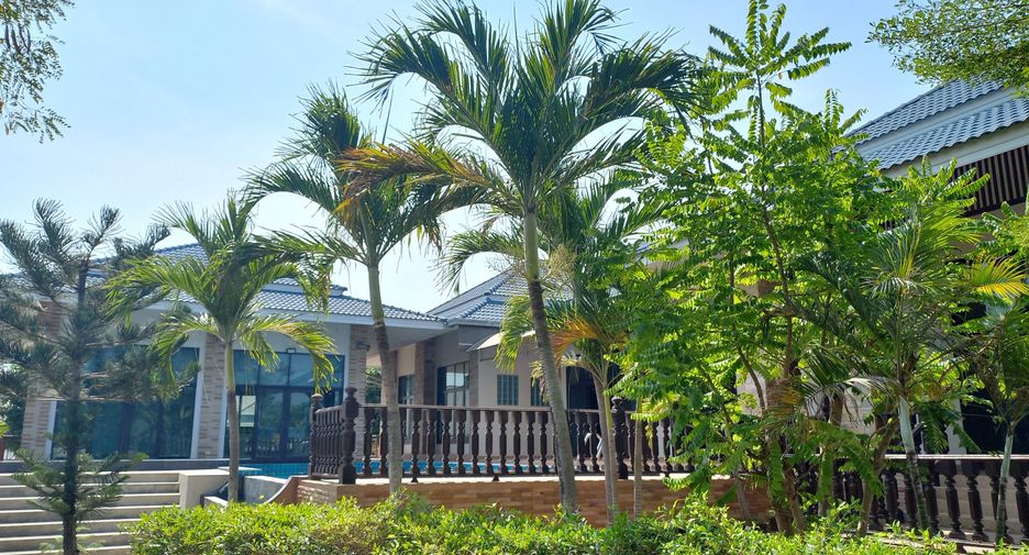 For rent and for sale 8 bedrooms house in Hua Hin, Prachuap Khiri Khan