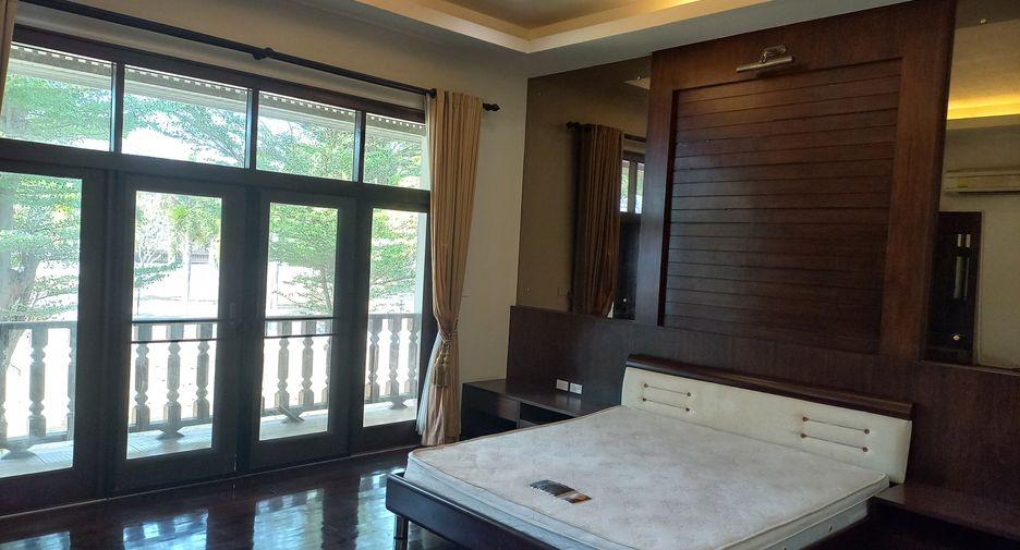 For rent and for sale 8 bedrooms house in Hua Hin, Prachuap Khiri Khan