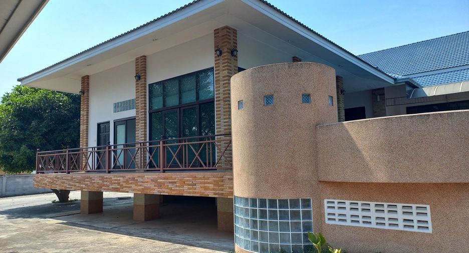 For rent and for sale 8 bedrooms house in Hua Hin, Prachuap Khiri Khan