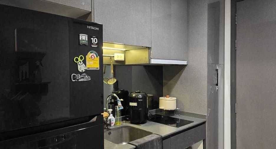 For rent 1 bed condo in Bang Rak, Bangkok