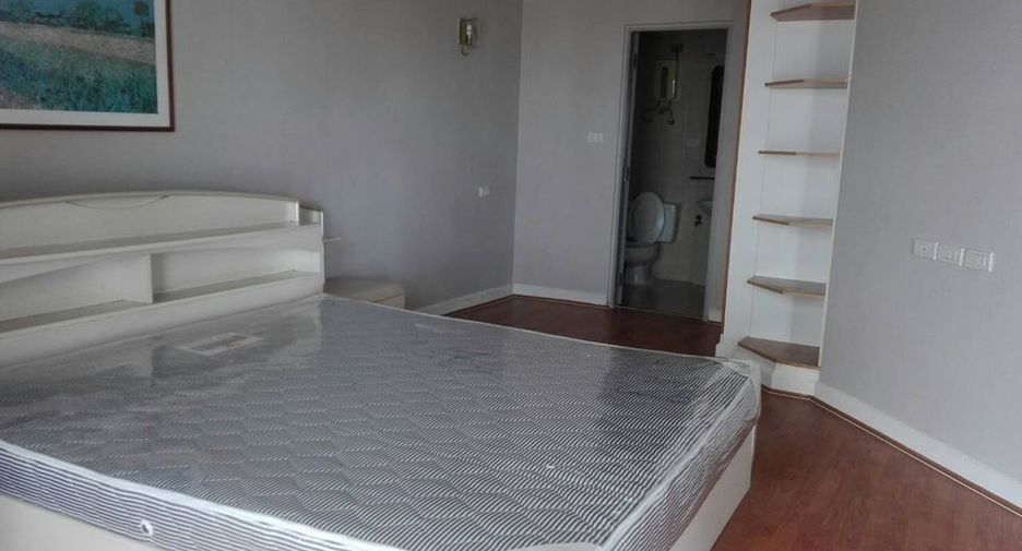 Wohnung zur Miete mit 2 Zimmer in Khlong Toei, Bangkok