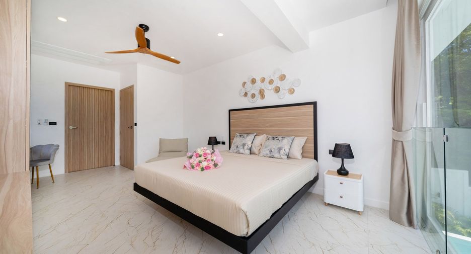 For sale 3 bedrooms villa in Mueang Phuket, Phuket