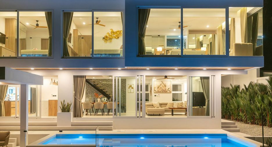 For sale 3 bedrooms villa in Mueang Phuket, Phuket