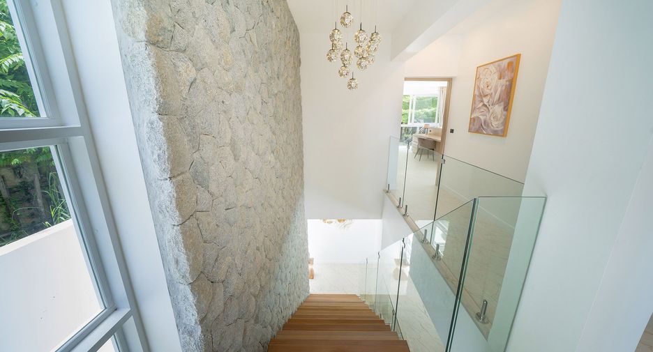 For sale 3 bedrooms villa in Mueang Phuket, Phuket