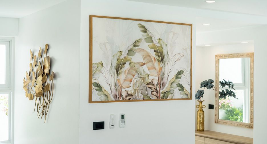 For sale 3 bedrooms villa in Mueang Phuket, Phuket