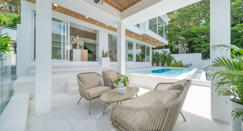 For sale 3 bedrooms villa in Mueang Phuket, Phuket