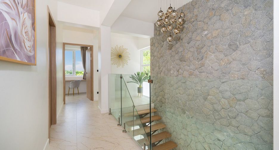 For sale 3 bedrooms villa in Mueang Phuket, Phuket