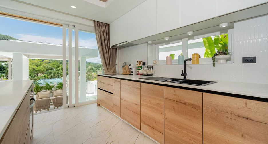 For sale 3 bedrooms villa in Mueang Phuket, Phuket