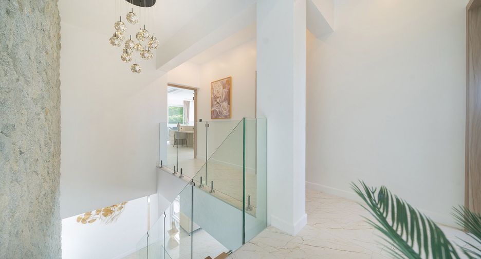 For sale 3 bedrooms villa in Mueang Phuket, Phuket