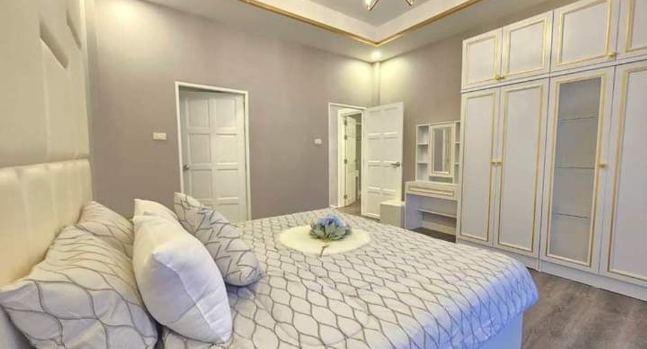 For sale 3 bedrooms house in Bang Lamung, Chonburi