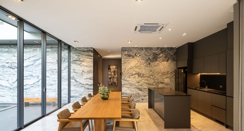 出售 4 卧室 独立屋 在 Lat Phrao, 曼谷