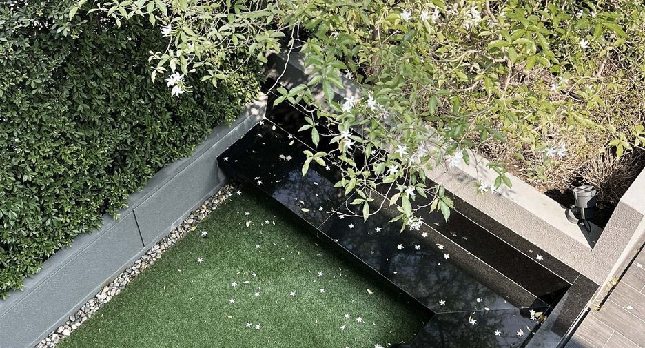 出售 4 卧室 独立屋 在 Lat Phrao, 曼谷