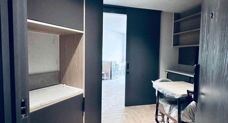 For rent 1 bed condo in Bang Rak, Bangkok