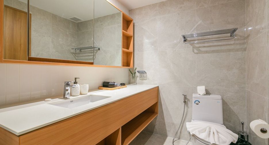 For rent 2 bedrooms condo in Thalang, Phuket