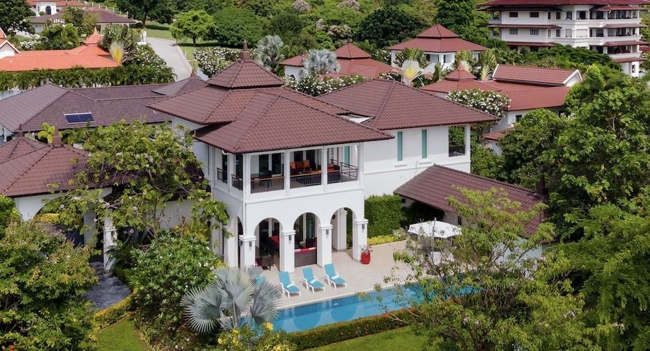 À vendre 4 chambres villa à Hua Hin, Prachuap Khiri Khan