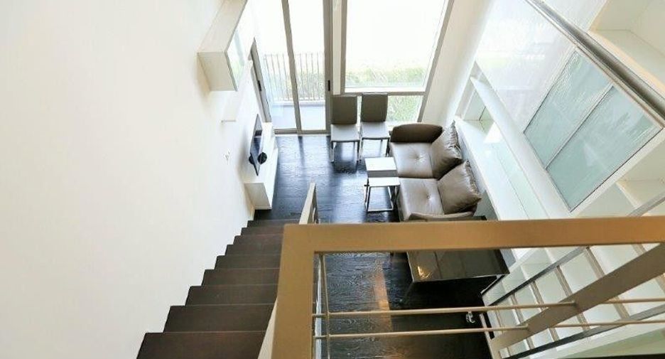 For rent 1 bed condo in Khlong Toei, Bangkok