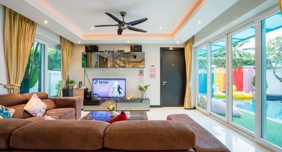 À louer 5 chambres villa à Bang Lamung, Chonburi