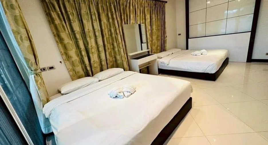 À louer 5 chambres villa à Bang Lamung, Chonburi