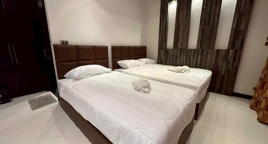 À louer 5 chambres villa à Bang Lamung, Chonburi
