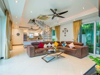 Villa zur Miete mit 5 Zimmer in Bang Lamung, Chonburi