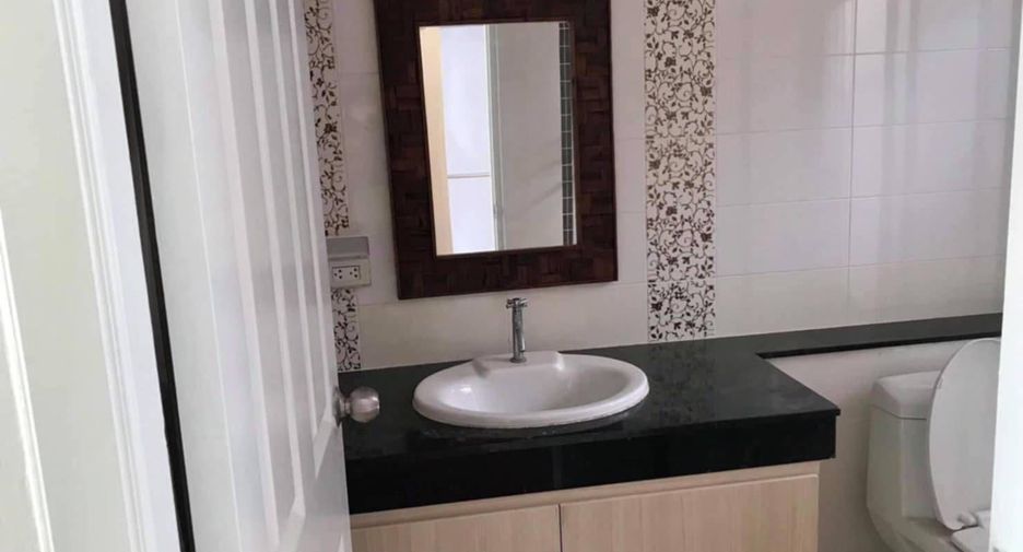 For rent 3 bedrooms house in Bang Lamung, Chonburi