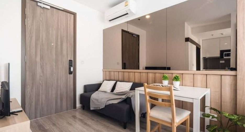 Wohnung zur Miete mit Studio in Watthana, Bangkok