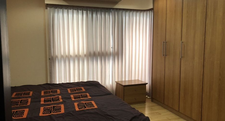 For sale 2 bedrooms condo in Pathum Wan, Bangkok