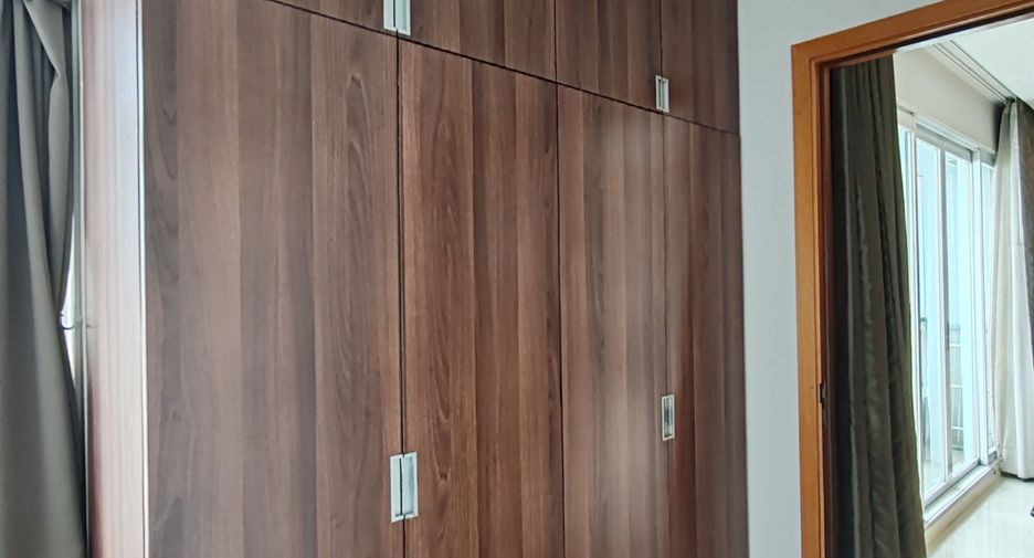 For sale and for rent 1 bed condo in Watthana, Bangkok