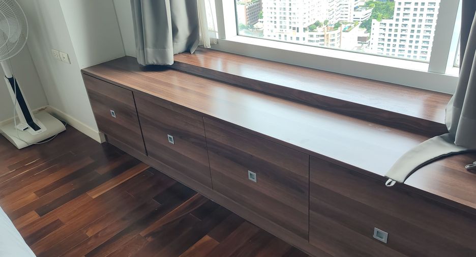 For sale and for rent 1 bed condo in Watthana, Bangkok